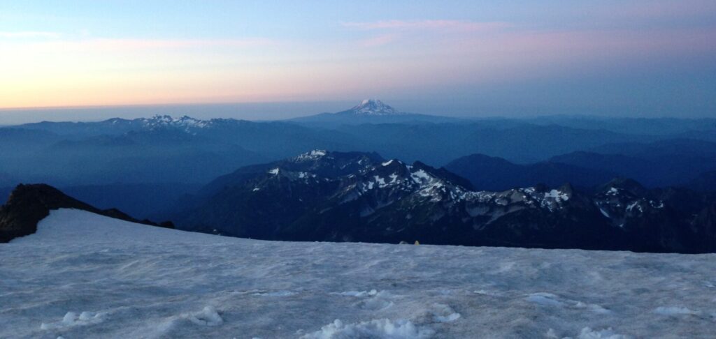 Camp muir outlet trail